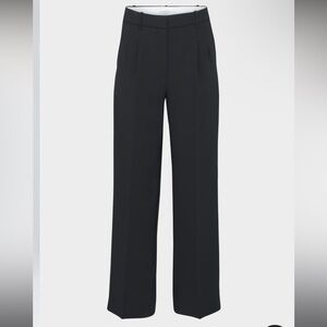 Aritzia The Effortless Pant™